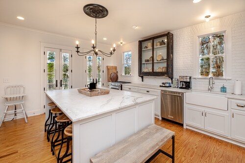 Littleville on the Lake