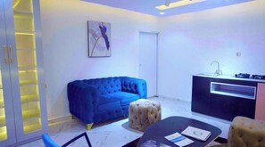 Télévision à écran plat