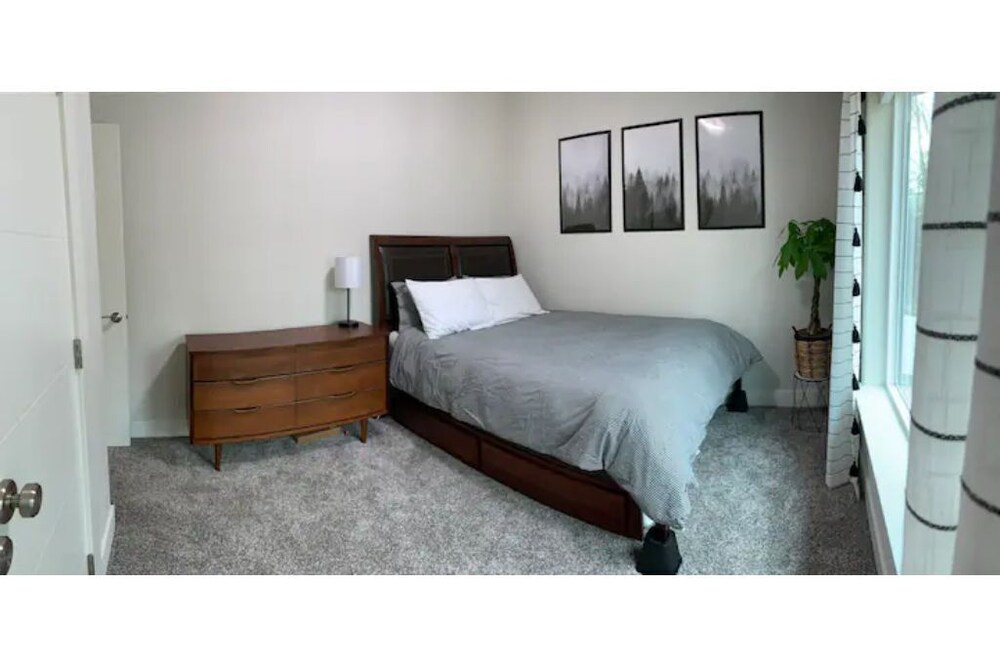 Private & Spacious 2BR apartment in Kingston, WA Kingston Vrbo