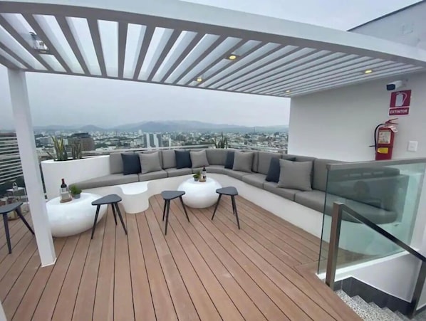 Terrace/patio - Modern two-story apartment in Miraflores, excellent location. (Miraflores)