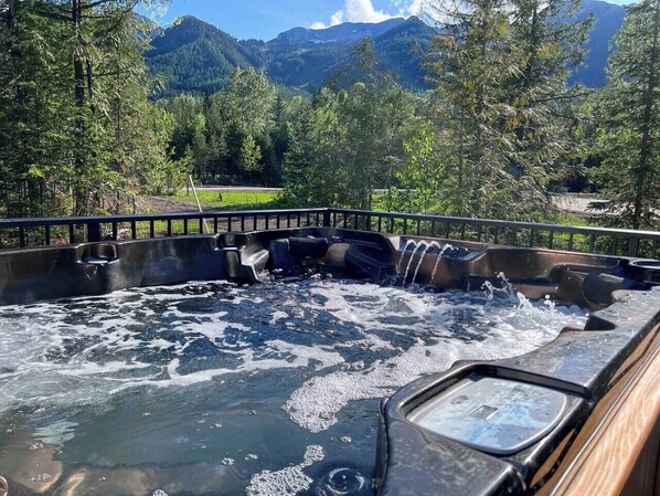 Baignoire à remous extérieure