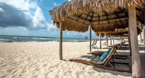 Unclassified image, 2 of 4, button - Vidanta Resort Grand Luxxe Deluxxe 1 bedroom in Playa del Carmen Mexico (Playa del Carmen)