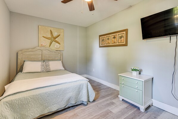 5 habitaciones, tabla de planchar con plancha, internet y ropa de cama 