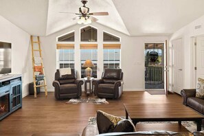 TV, fireplace, streaming services, offices