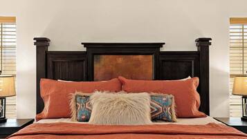 3 bedrooms, iron/ironing board, travel crib, WiFi