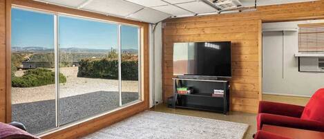 TV, fireplace, streaming services, offices