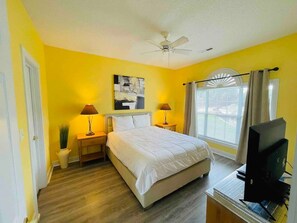 2 chambres, fer et planche à repasser, Wi-Fi, draps fournis