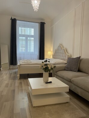 2 bedrooms - Helen Homestay Vyšehrad (Praha - Vyšehrad)