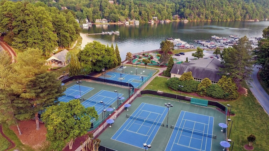 Fairways of the Mountains