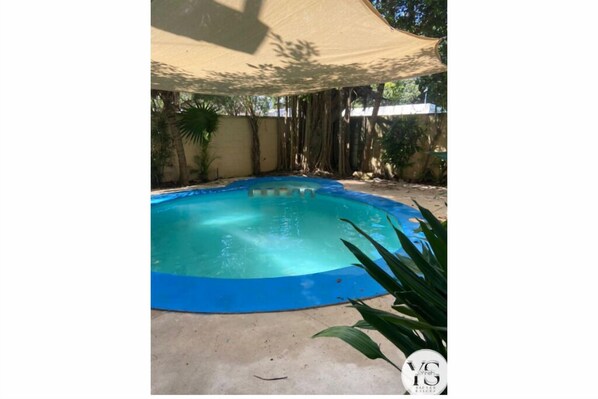 Alberca al aire libre