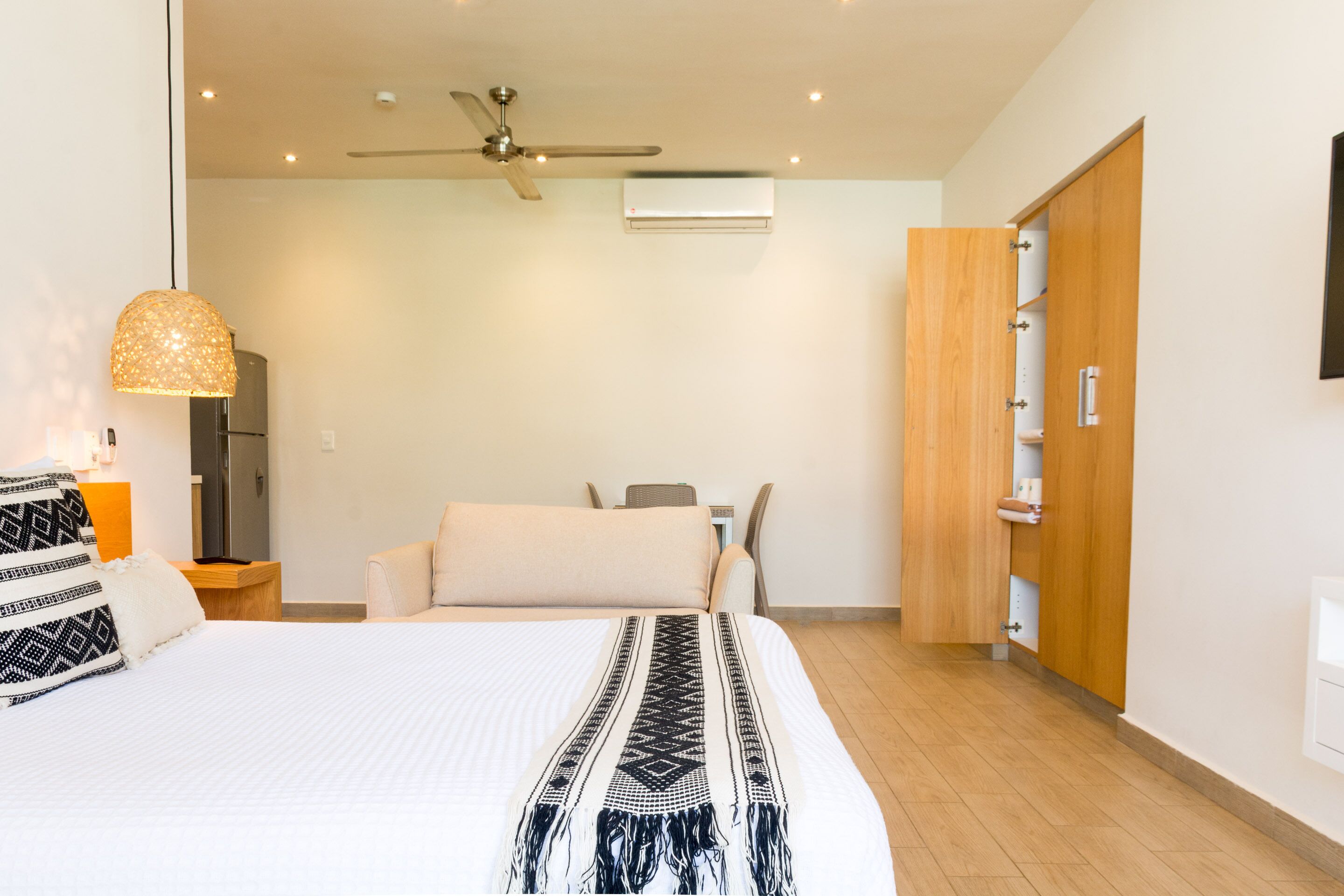 Photo - Arrecife Studios I Prime Location Steps to the Beach