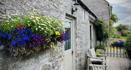 Enjoy life in the slow lane at Walker's Rest Cottage
