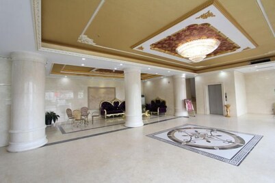 Zhaoqing Dengfeng Business Hotel B