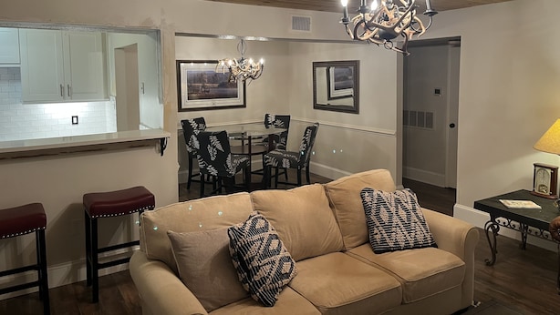 Living area - Cotswald-Southpark condo (Charlotte)