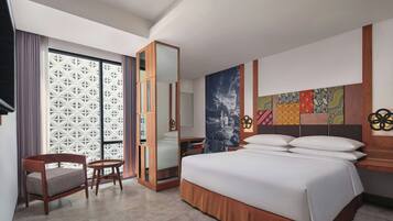 Kamar Superior, 1 Tempat Tidur King, Bebas Asap Rokok (View) | 1 kamar tidur, brankas, dan didekorasi berbeda-beda