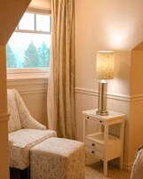 经典客房 | 熨斗/熨衣板、免费 WiFi