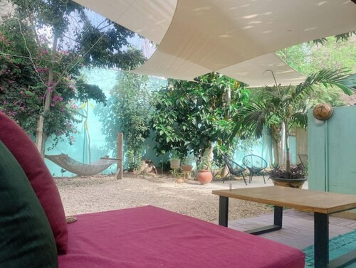 La Casa Verde x Townhouse in Mermoz, Dakar