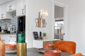 Dining - Brand New Cozy Home / 2 miles to Downtown SAC (Sacramento)