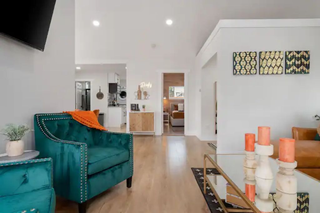 Smart TV, fireplace, video games