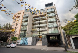 Front of property - Capitalia Living - Apartments - Céfiro 5 (Mexico City)