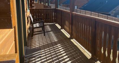 Cozy 3 Bed 2 Bath Cabin located next to Three Bears Resort in Warrens Wisconsin