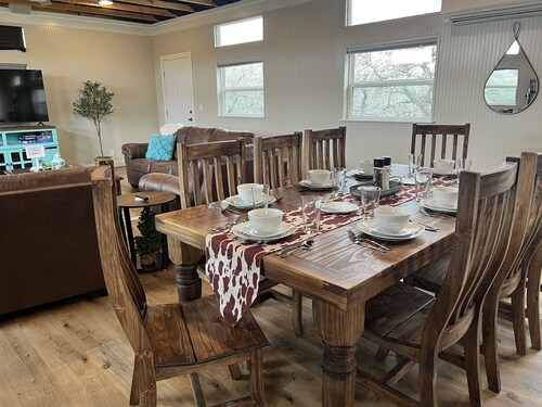 Hill Country Lodge * Great for Groups & Multi Family Gatherings