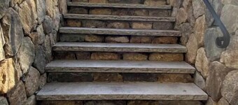 1620 Studio- close to BID hospital, the beach and downtown