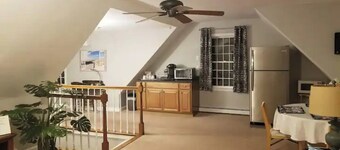 1620 Retreat - Walk to BID Hosp, Private suite