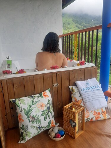 Cabañas con vista a la montaña