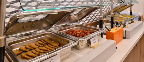 Tägliches inbegriffenes Frühstücksbuffet