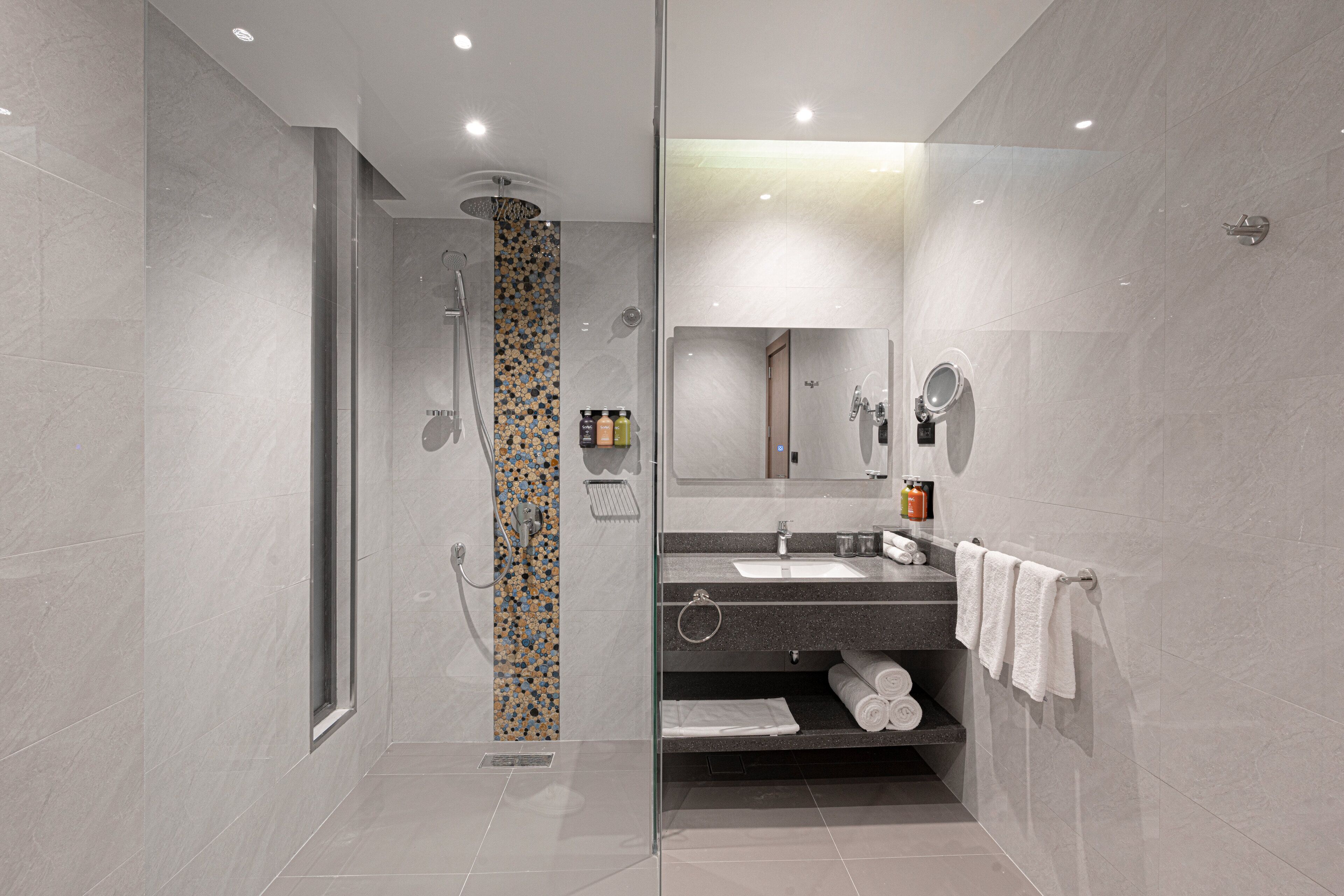 shower, free toiletries, hair dryer, bathrobes