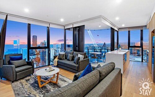 Casino Private Apartments - QStay