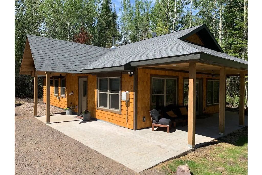 Kuparisaari Cabin • TRAIL ACCESS • BRAND NEW BUILD