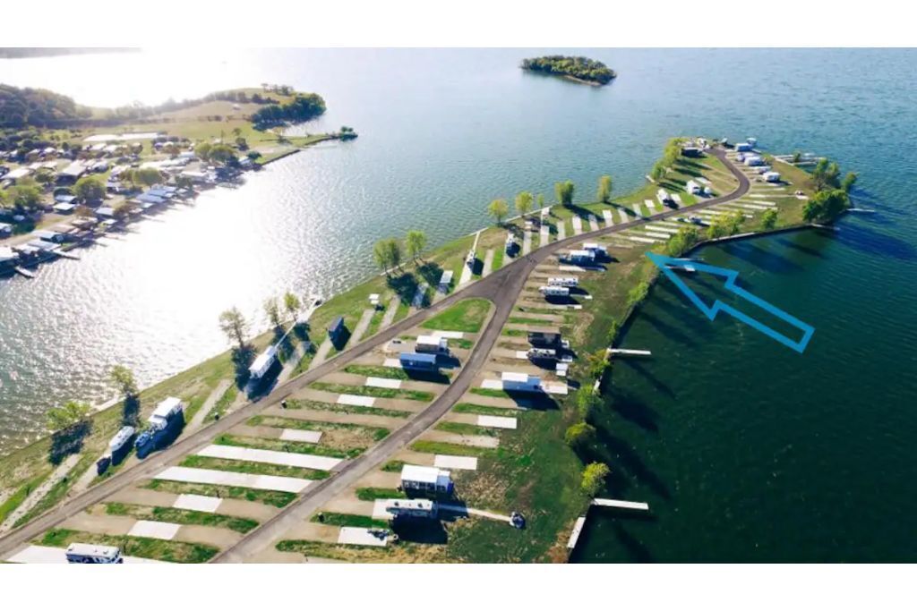 Lakefront Fires & Fishing, Splashes & Sunsets