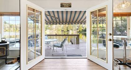 Escape to the Lake- 2 Bd/1Ba Family/Pet Friendly