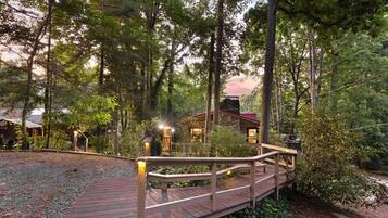 Enceinte de lâhĂ©bergement