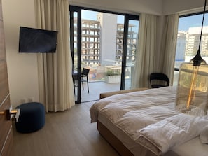 2 habitaciones y caja de seguridad en la habitación