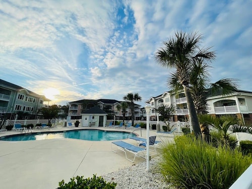 First floor gorgeous condo in Myrtle Beach