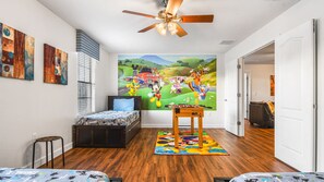 9 soveværelser, strygejern/strygebræt, Wi-Fi, sengetøj