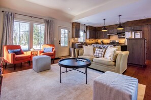 Smart TV, fireplace, video games, books - Rangeley Daydream - with shared beach on Rangeley Lake (Rangeley)