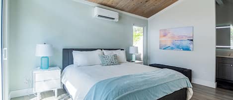 3 bedrooms, iron/ironing board, travel cot, free WiFi