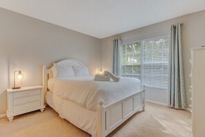 4 Schlafzimmer, Bügeleisen/Bügelbrett, WLAN, Bettwäsche