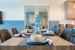 Dining - Cozy and Brand New 2BD condo at Championsgate 291 (Davenport)