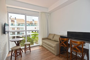 Standard Studio | Living area