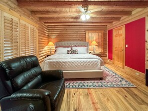 5 bedrooms, iron/ironing board, free WiFi, bed sheets