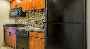 Réfrigérateur, micro-ondes