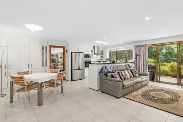 Second living area with 55 inch smart TV