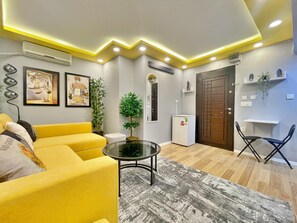 1 quarto