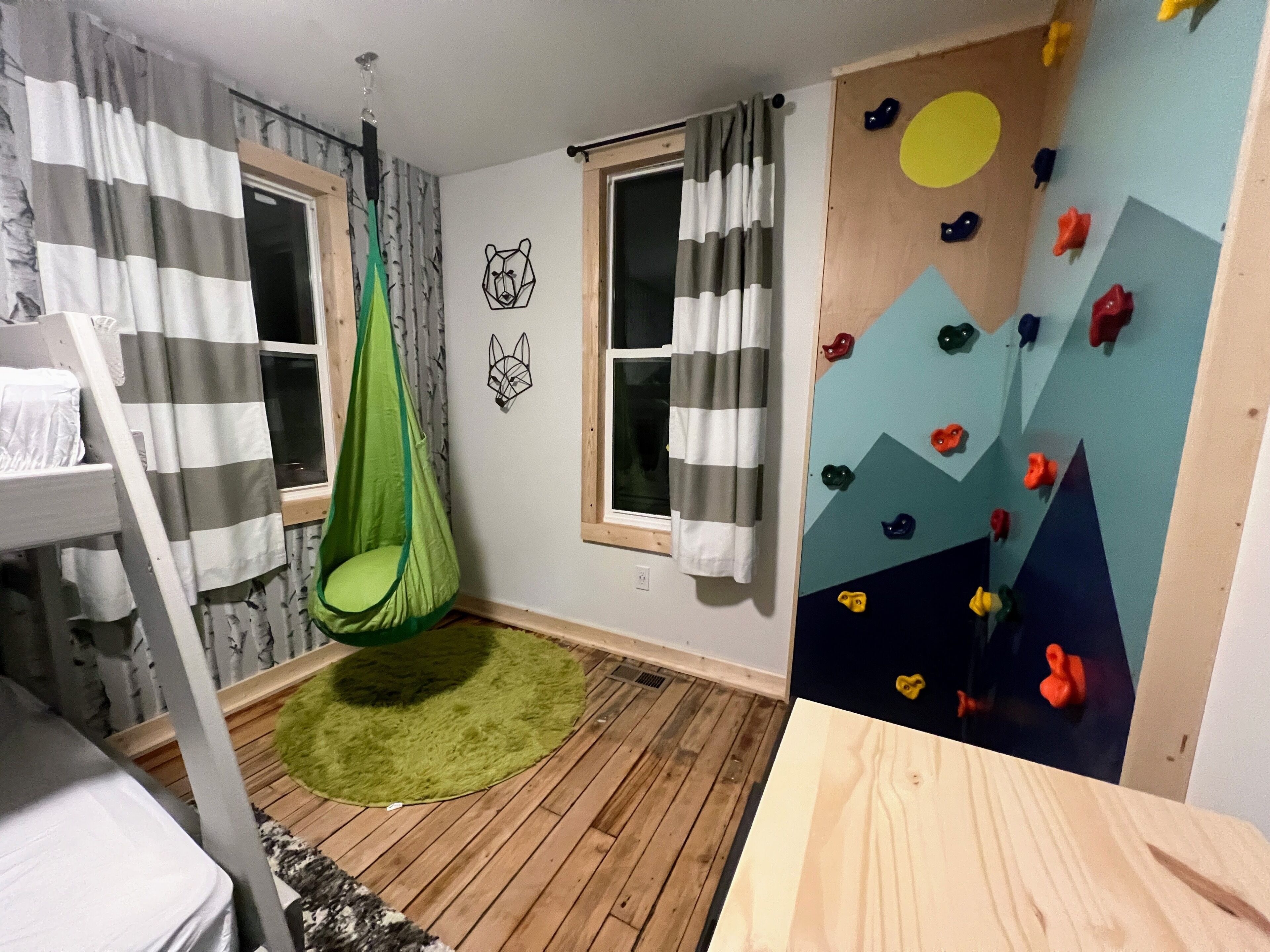 2 多间卧室、WiFi