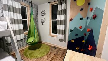 2 多间卧室、WiFi